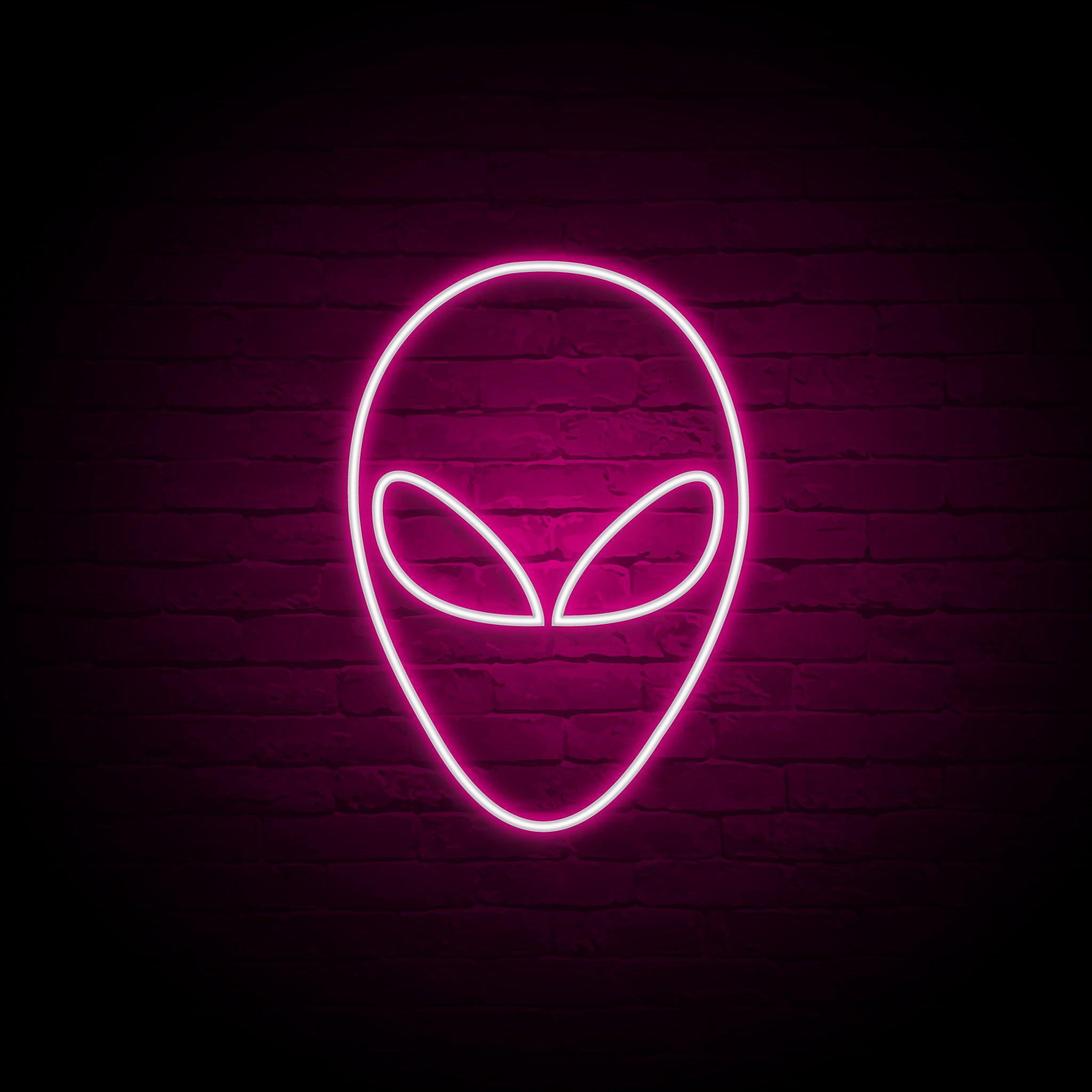 'ALIEN FACE' NEON SIGN - NeonFerry