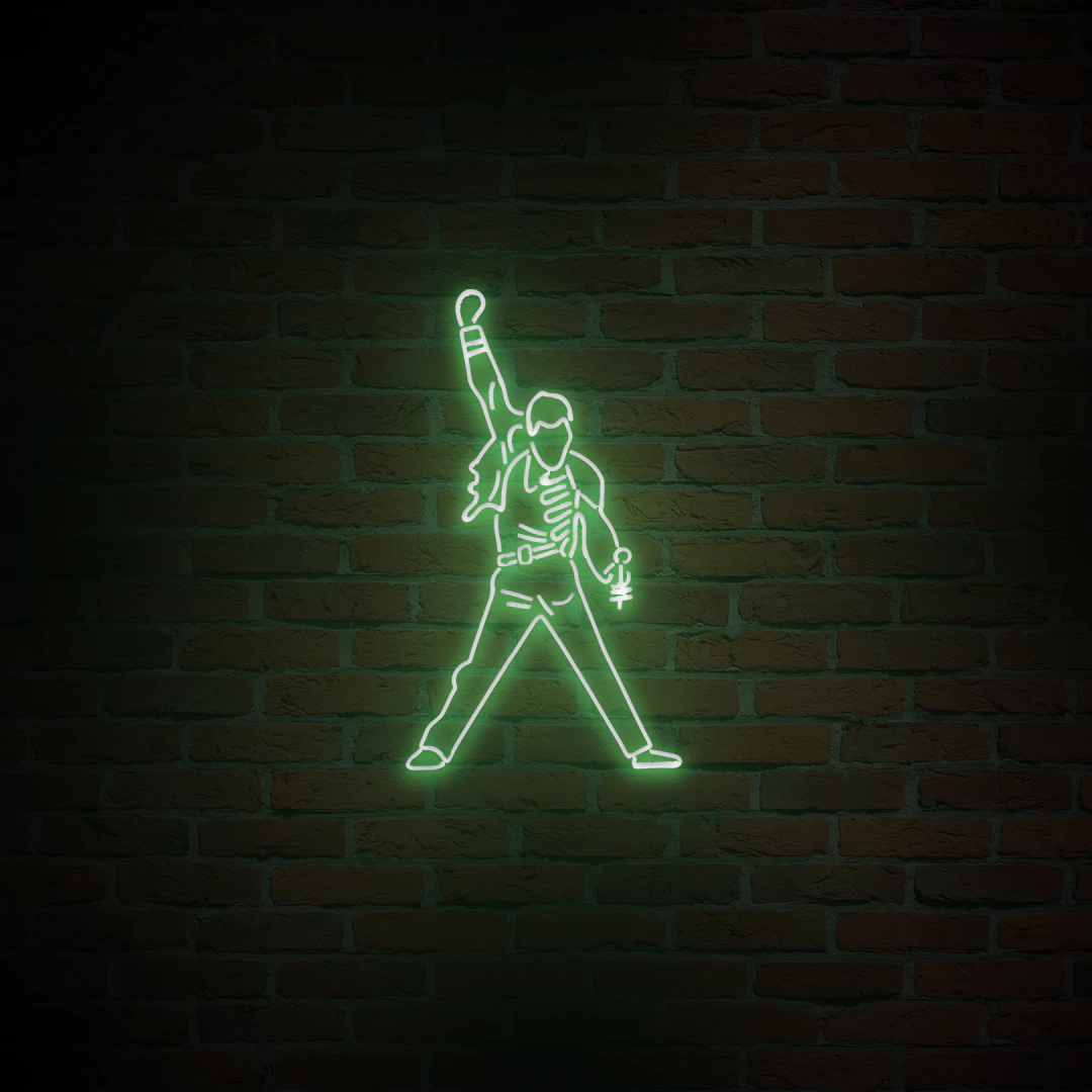 'QUEEN' NEON SIGN - NeonFerry